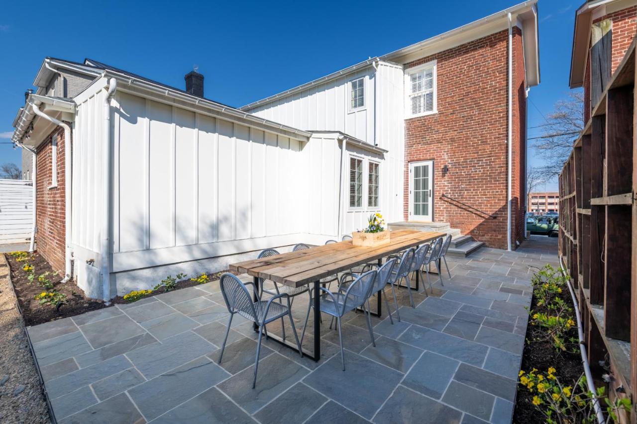 Boutique Room Steps From Downtown Mall Rose Jean Room 1 Charlottesville Exterior foto