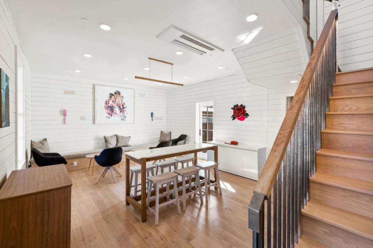 Boutique Room Steps From Downtown Mall Rose Jean Room 1 Charlottesville Exterior foto